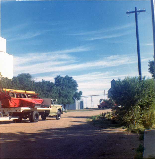 truck-leaving-edson